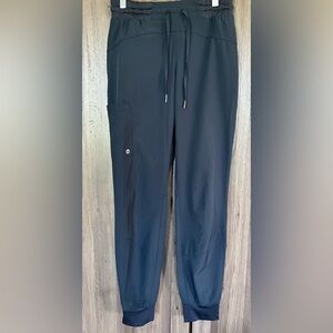 Barco One scrub joggers.